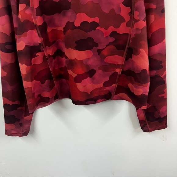 Athleta Pinnacle Hoodie In Manta Camo - Picture 4 of 10